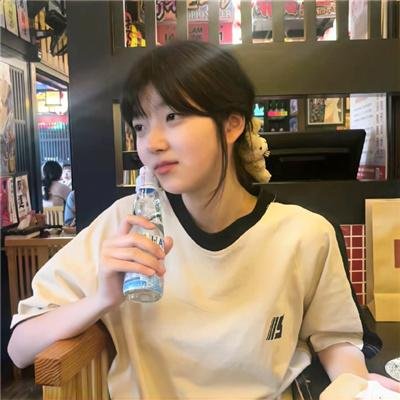 大权在后：前第一夫人伊美黛